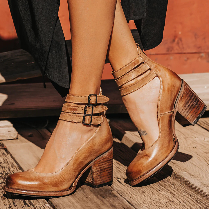 Ginevra™ - Multi-strop pumps med chunky hæl