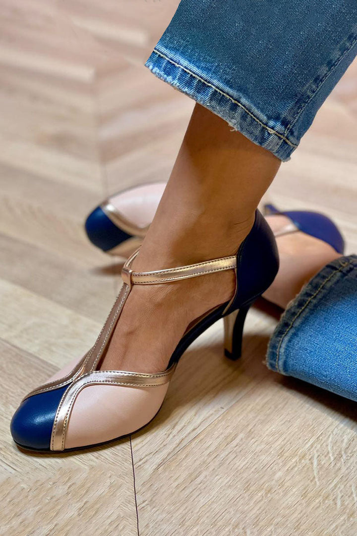 Alessia™ - Farverige og komfortable runde T-strop pumps