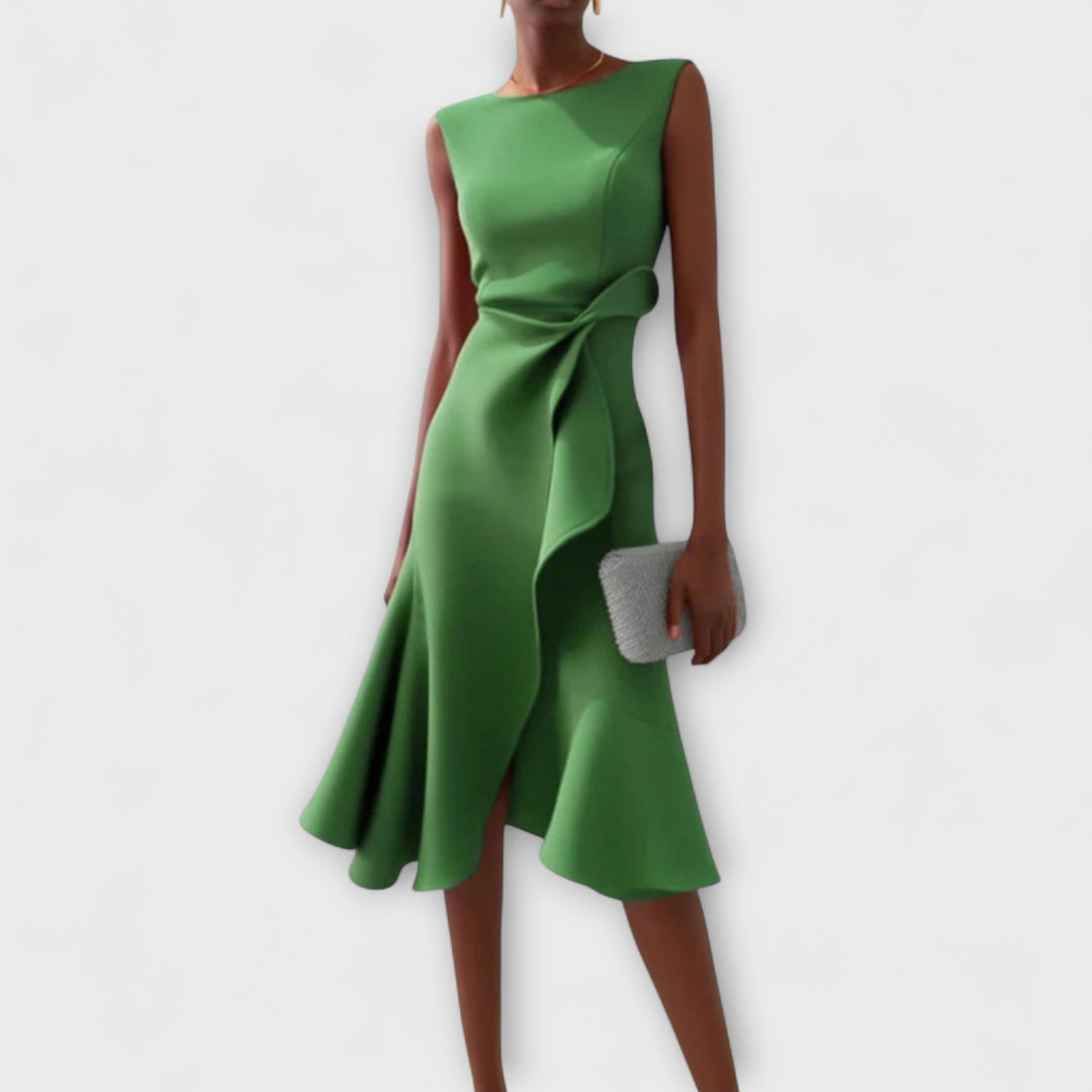 Juliette – Asymmetrisk Midi Kjole med Drapering