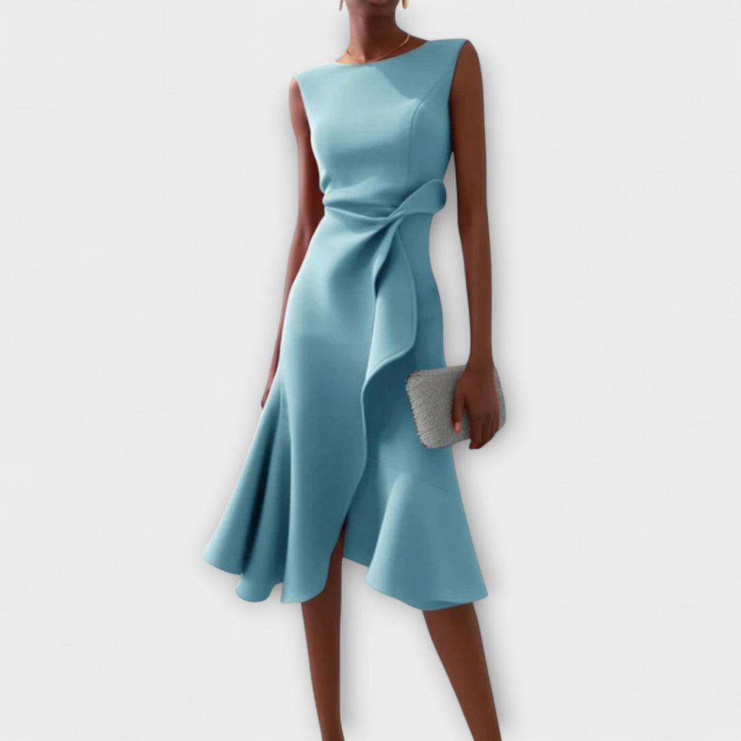 Juliette – Asymmetrisk Midi Kjole med Drapering