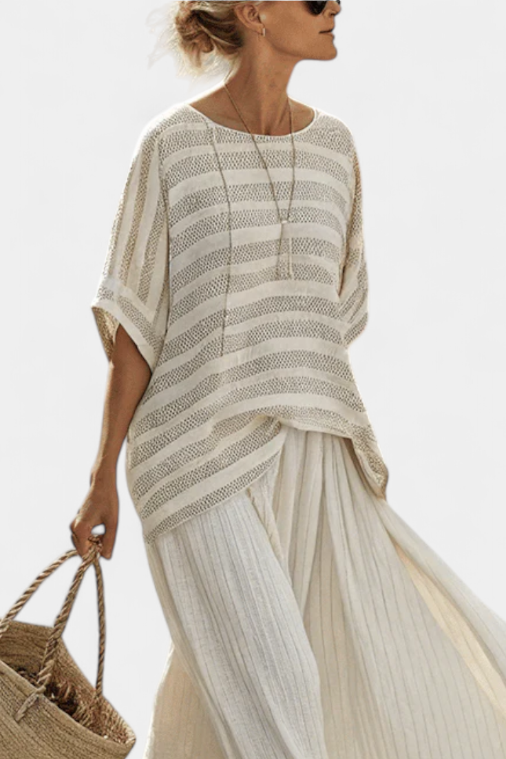 Chic Daisy Sæt: Elegant Stribet Bluse og Flydende Bukser til et Moderne, Komfortabelt Look