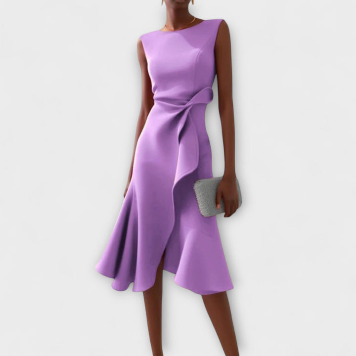 Juliette – Asymmetrisk Midi Kjole med Drapering