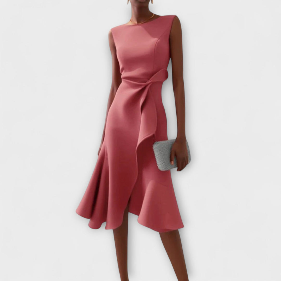 Juliette – Asymmetrisk Midi Kjole med Drapering