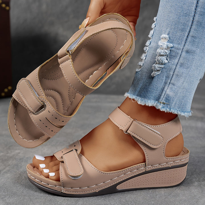 KAJA™ | Aldona - Ortopædiske sandaler med kilehæle
