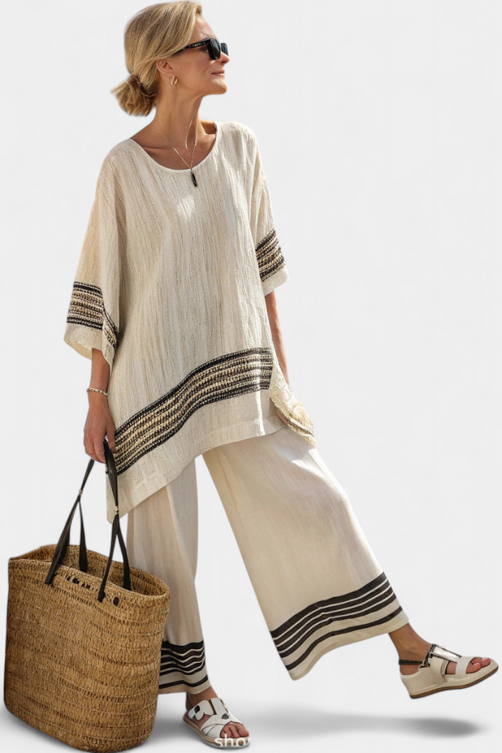 Svala™  | Let og luftig to-delt sæt med striber og oversized pasform