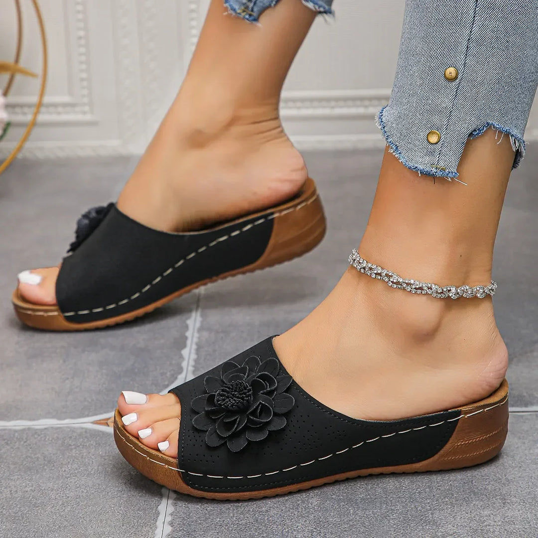 Bente | Elegante Blomster Slippers