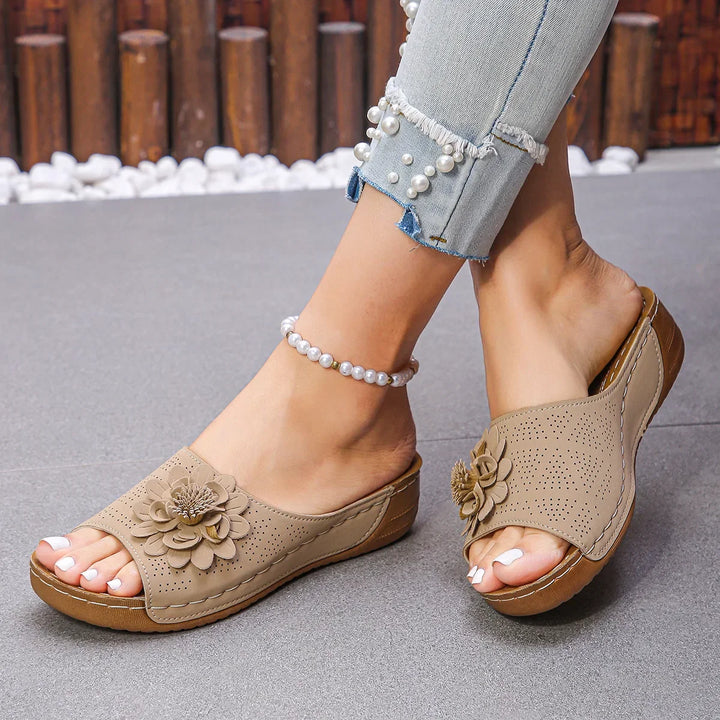 Bente | Elegante Blomster Slippers