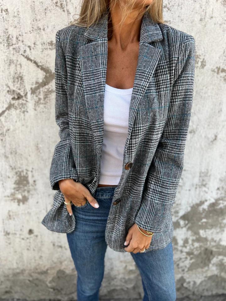 Revna | Casual ternet jakke med revers